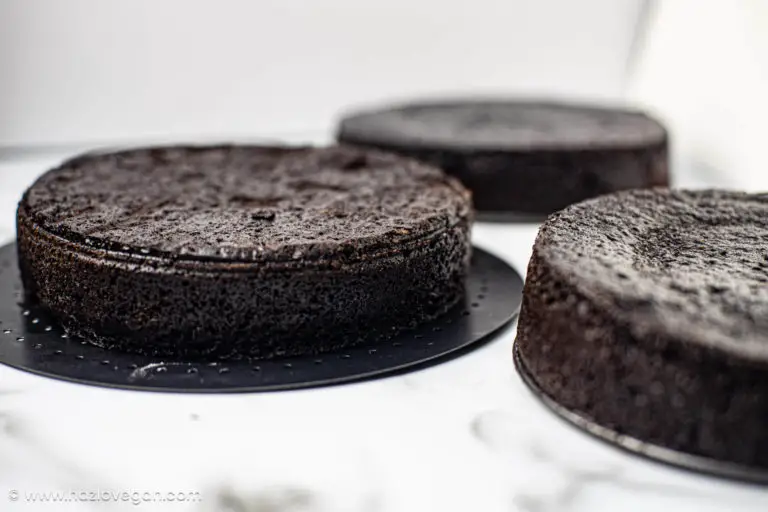 Bizcochos de cacao oscuro para torta de chocolate perfecta - Hazlo Vegan