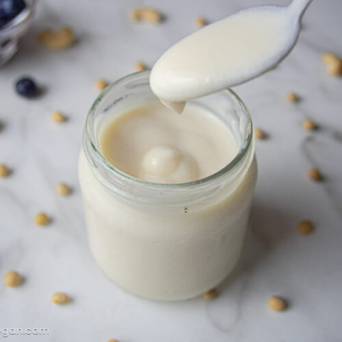 Yogurt vegano cremoso de soya y castañas de cajú - Hazlo Vegan