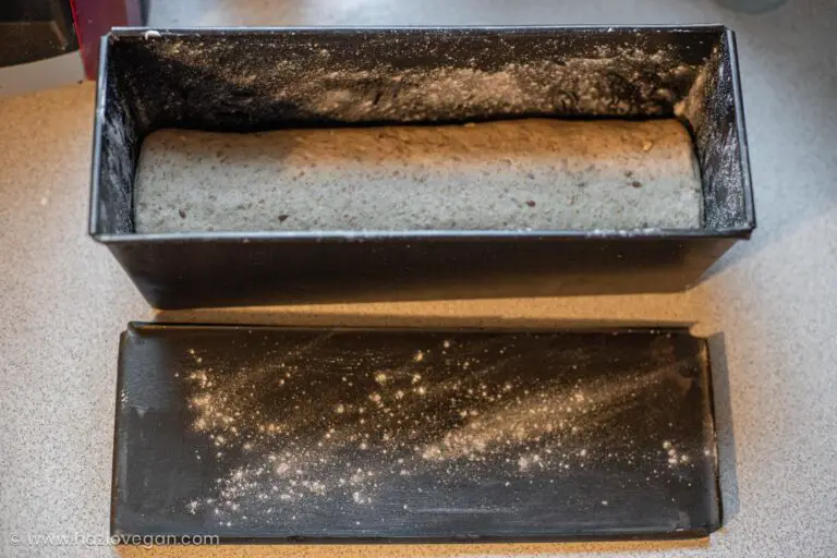 Formando el pan de molde integral proteico - Hazlo Vegan